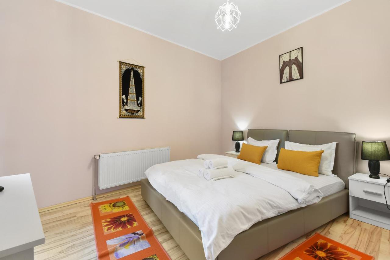 Apartament Matteri Sinaia Zewnętrze zdjęcie